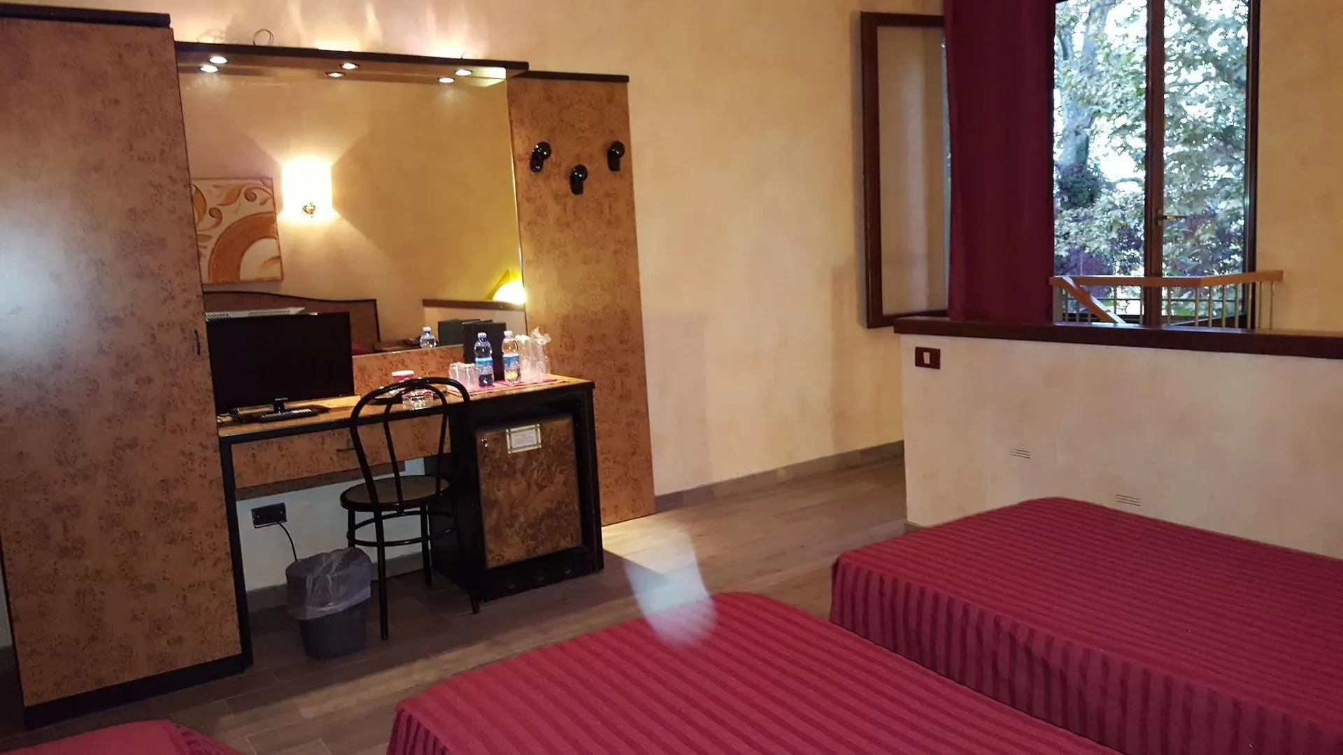 Hotel Motel Ranch Vermezzo Italië