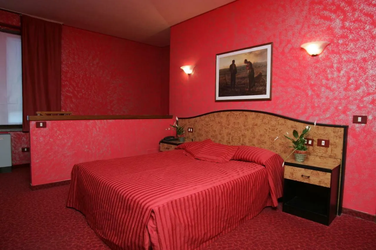 Hotel Motel Ranch Vermezzo Italië